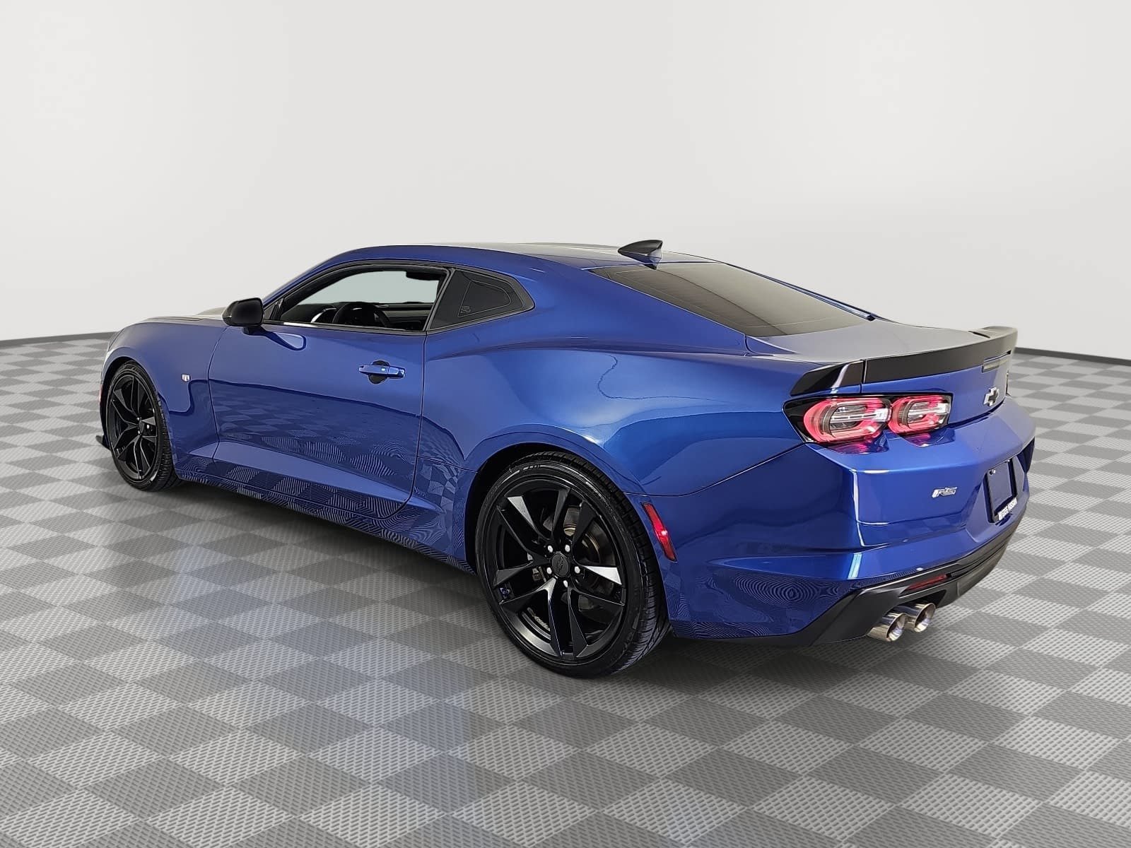 Used 2019 Chevrolet Camaro LT w/ 1LE Track Performance Package RWD image 6