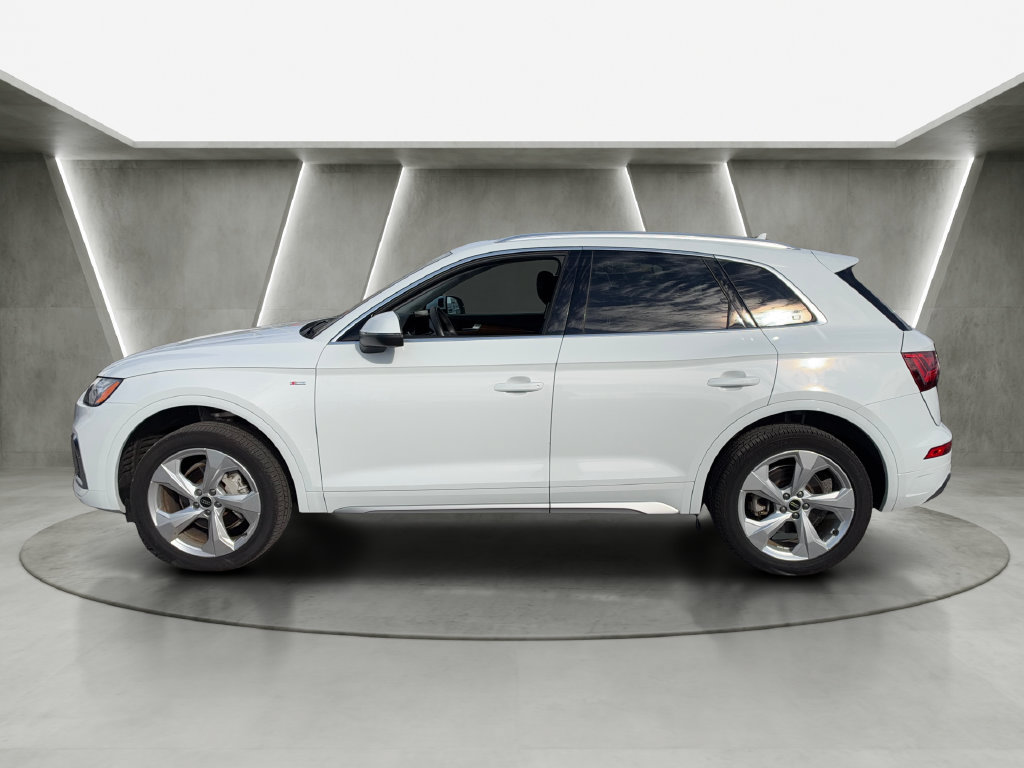 Used 2023 Audi Q5 2.0T Premium Plus w/ Premium Plus Package AWD/4WD image 4