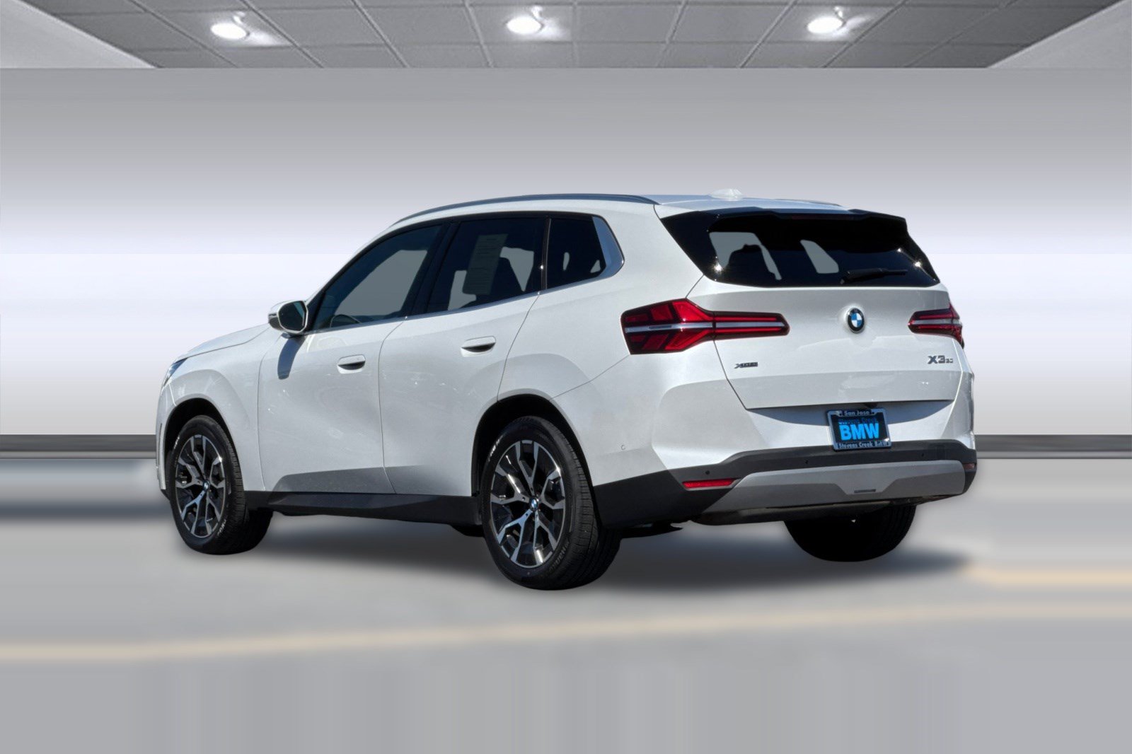 Used 2026 BMW X3 xDrive30i w/ Convenience Package AWD/4WD image 3
