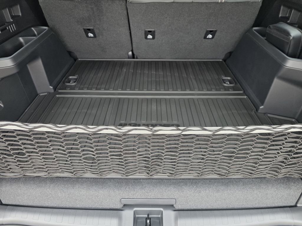 Used 2025 Toyota 4Runner Limited image 22