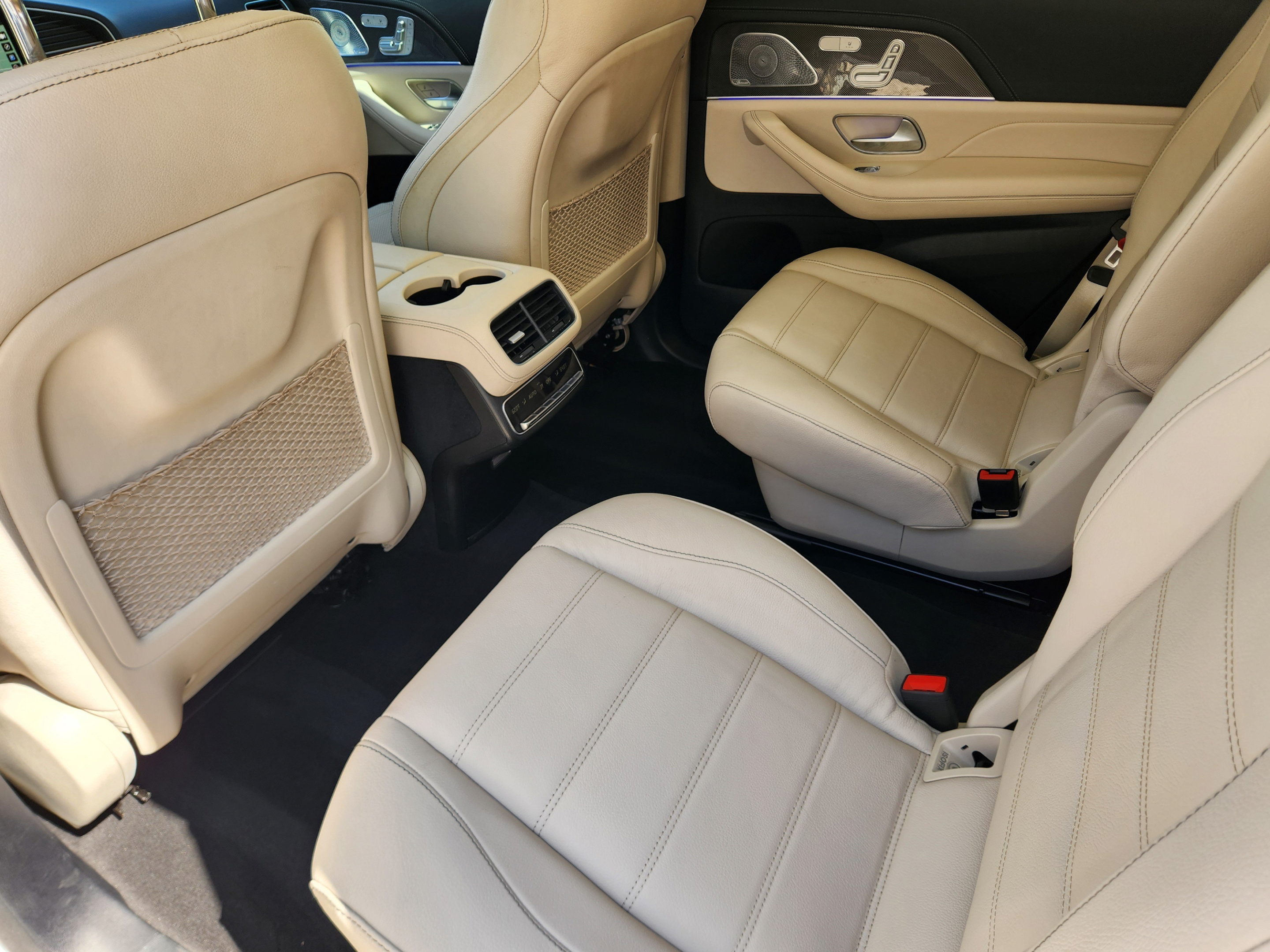 Used 2021 Mercedes-Benz GLS 580 4MATIC image 27