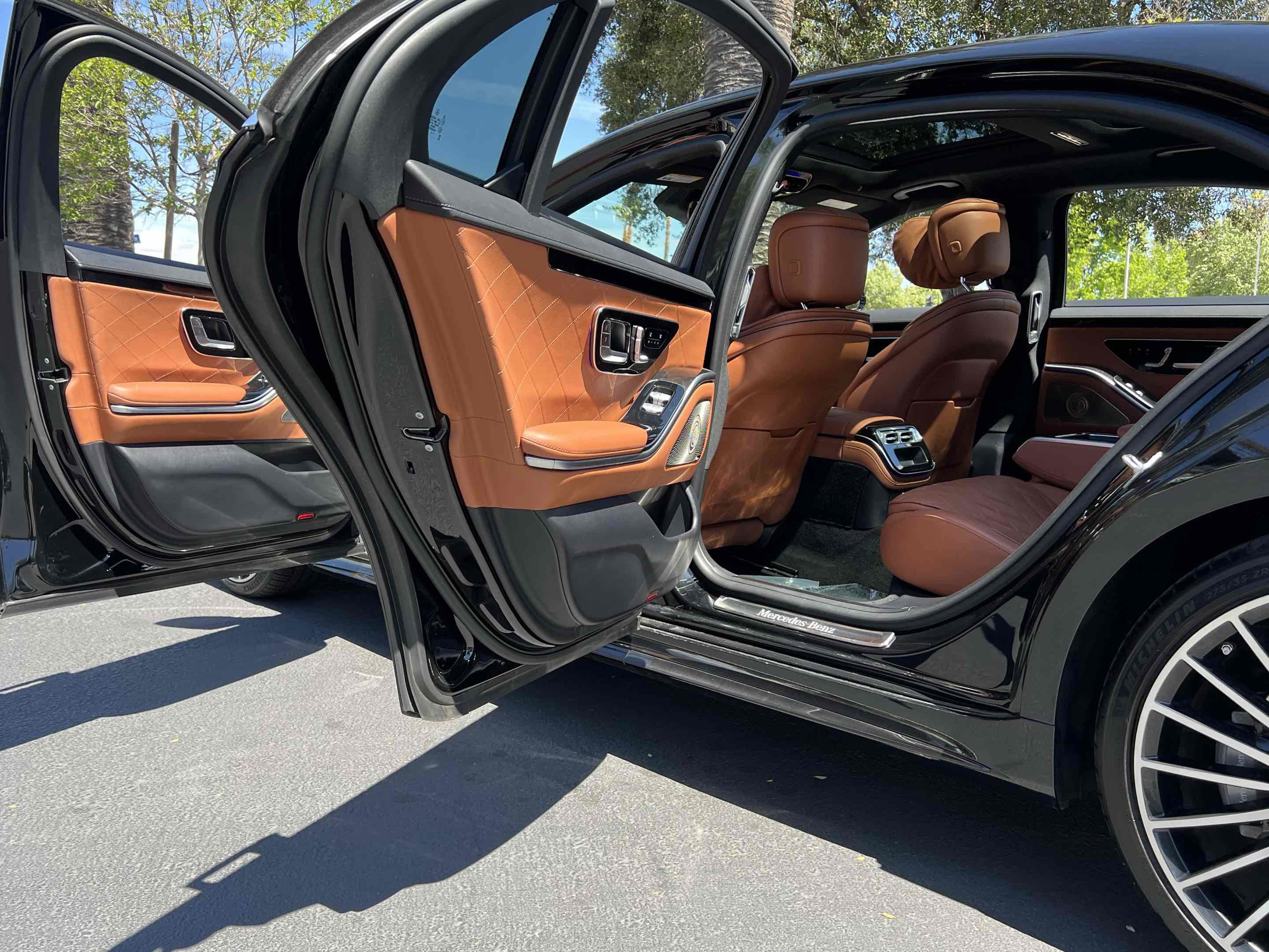 Used 2022 Mercedes-Benz S 500 4MATIC image 34