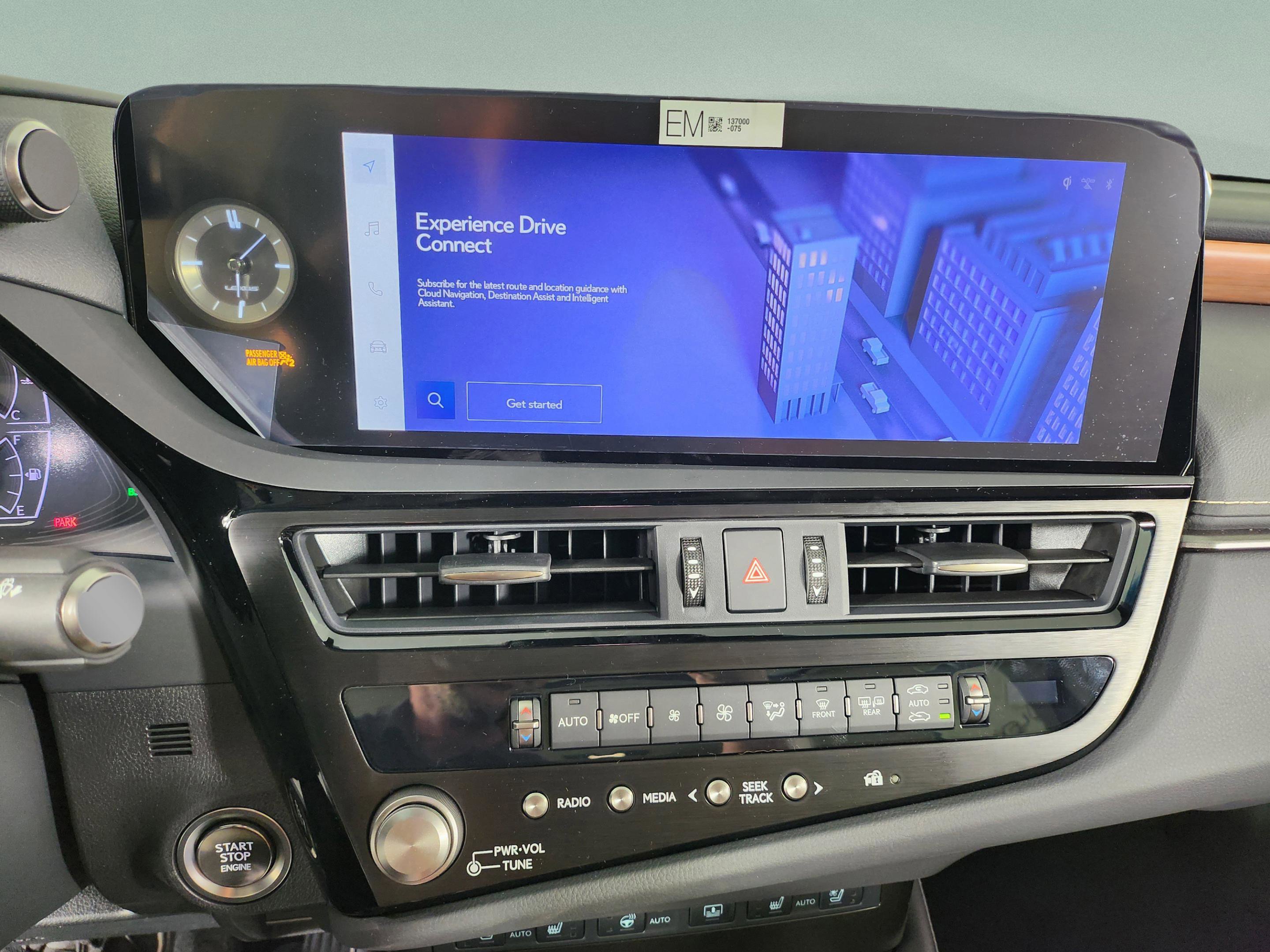 New 2025 Lexus ES 350 w/ Premium Package image 24