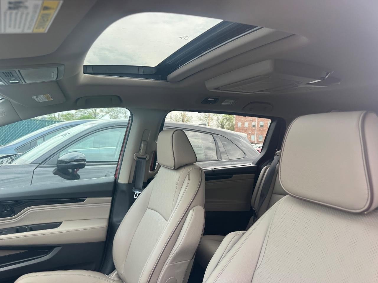 Certified 2024 Honda Odyssey Elite image 30