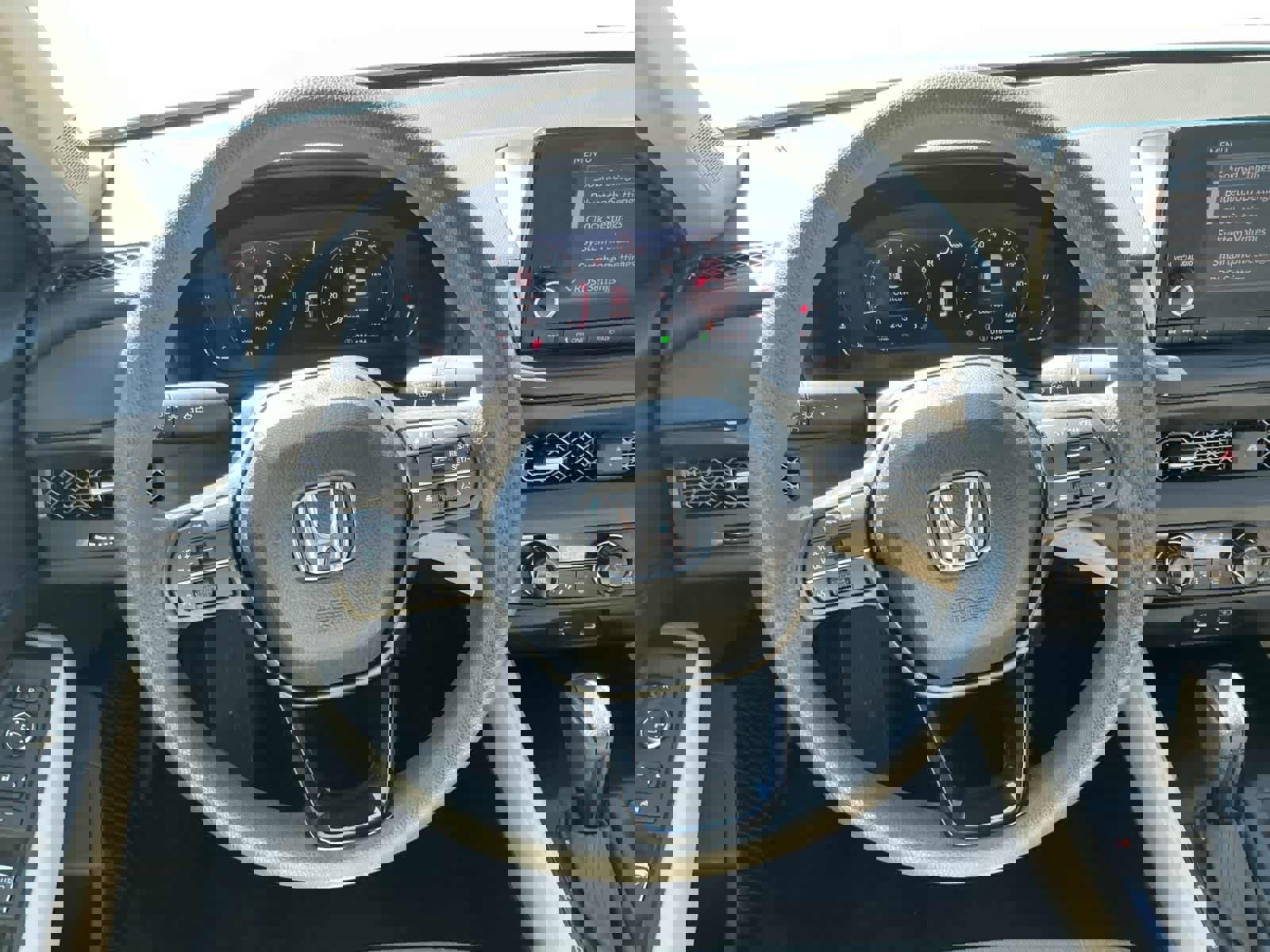 Used 2025 Honda Accord SE image 12