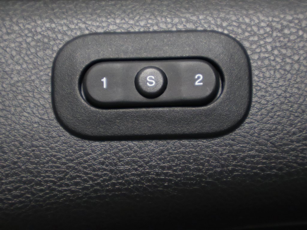 Used 2021 Jeep Grand Cherokee Limited w/ Quick Order Package 2GK 80th image 34