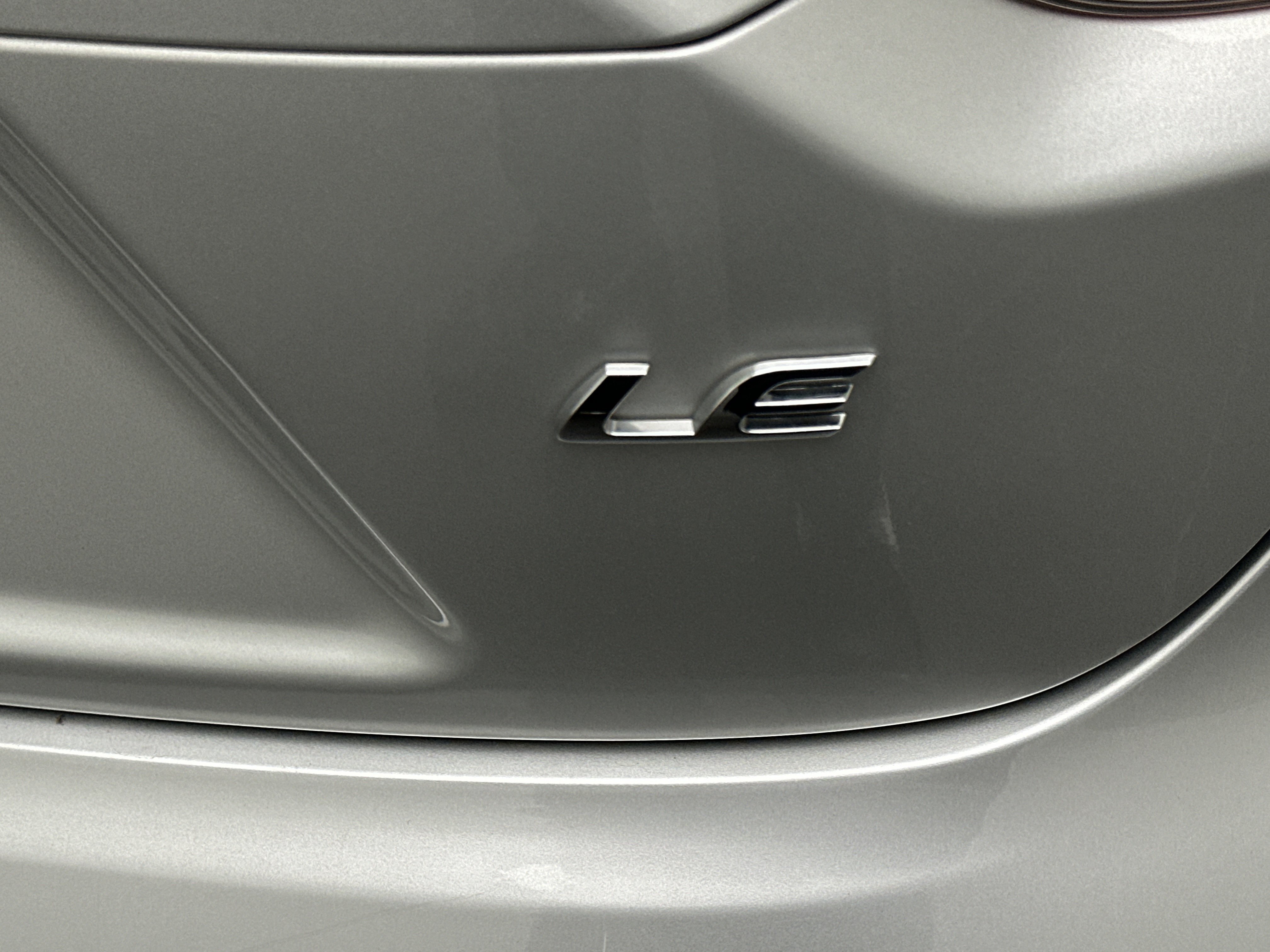 Used 2025 Toyota Corolla LE FWD image 12