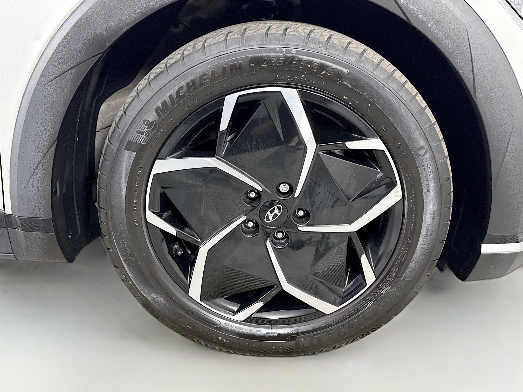 Used 2023 Hyundai Ioniq 5 SEL image 32