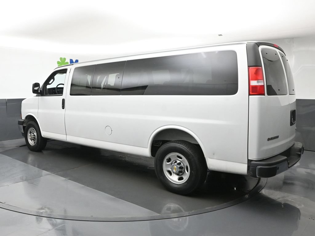 Used 2025 Chevrolet Express 3500 LT w/ LT Preferred Equipment Group RWD image 26