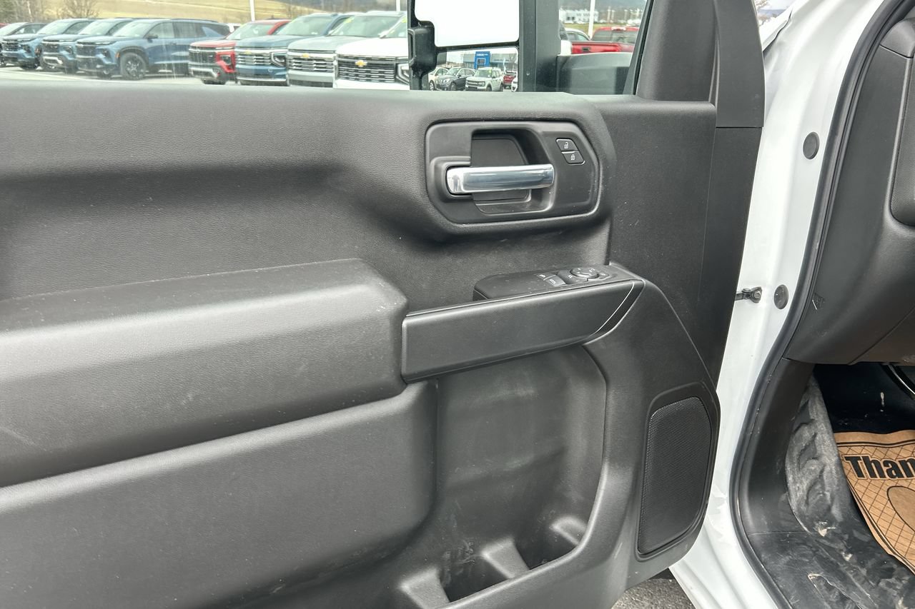 New 2025 Chevrolet Silverado 3500 W/T w/ WT Convenience Package AWD/4WD image 17