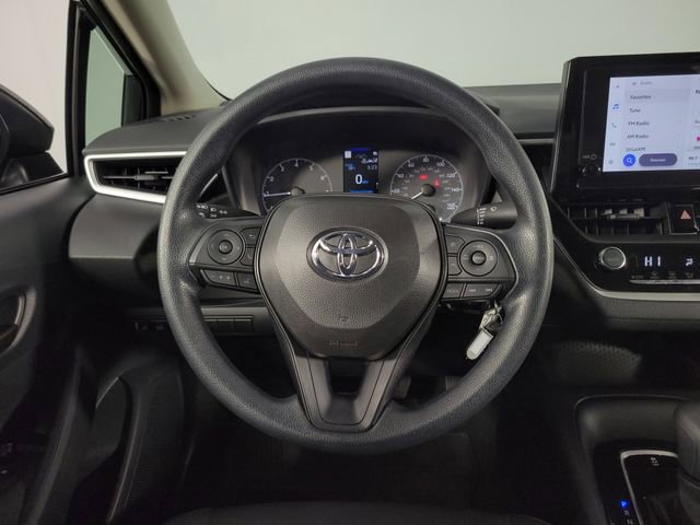 Used 2025 Toyota Corolla LE image 21
