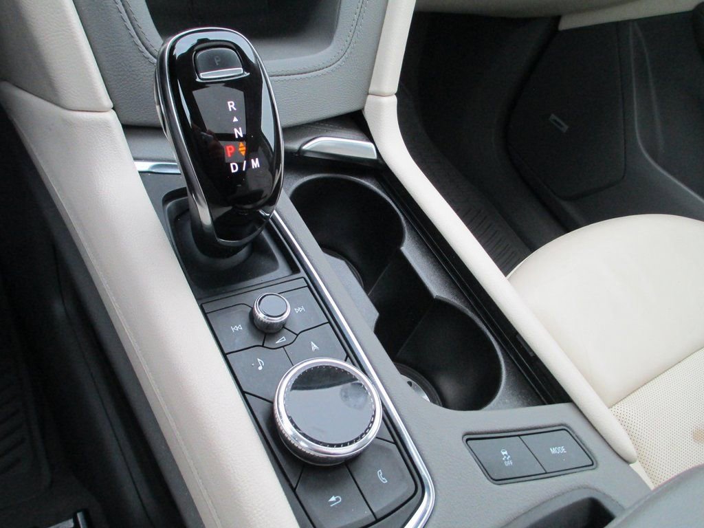 Used 2021 Cadillac XT6 Premium Luxury image 33