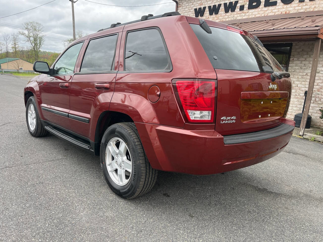 Used 2007 Jeep Grand Cherokee Laredo AWD/4WD image 8