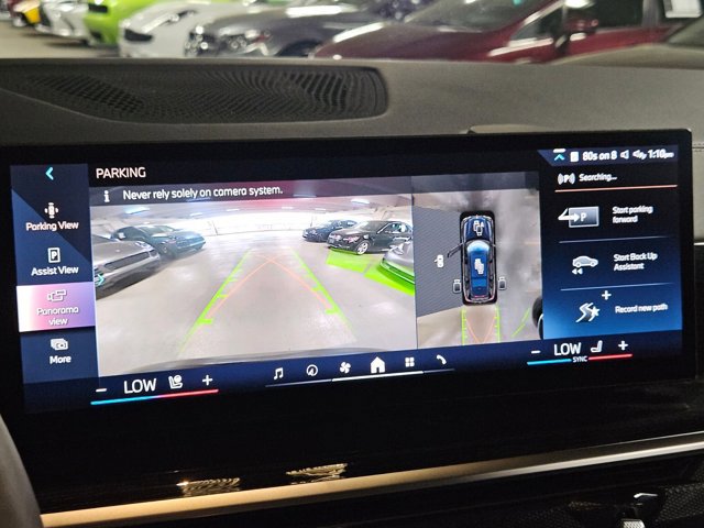 Used 2025 BMW X7 xDrive40i w/ M Sport Package image 13