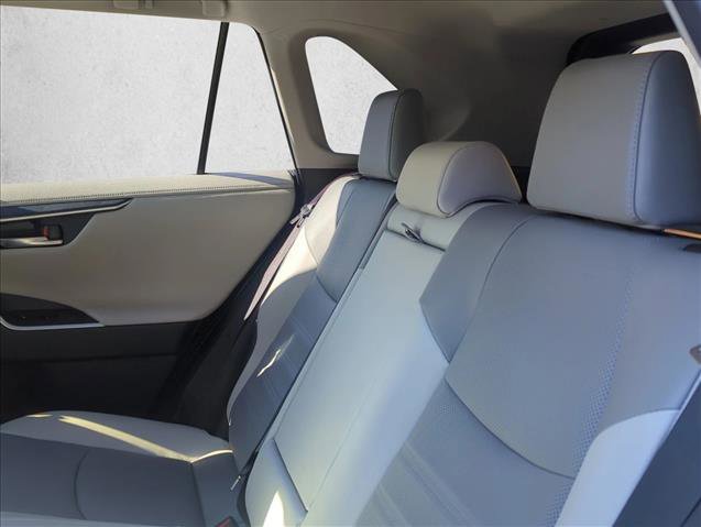 Used 2023 Toyota RAV4 Limited image 17