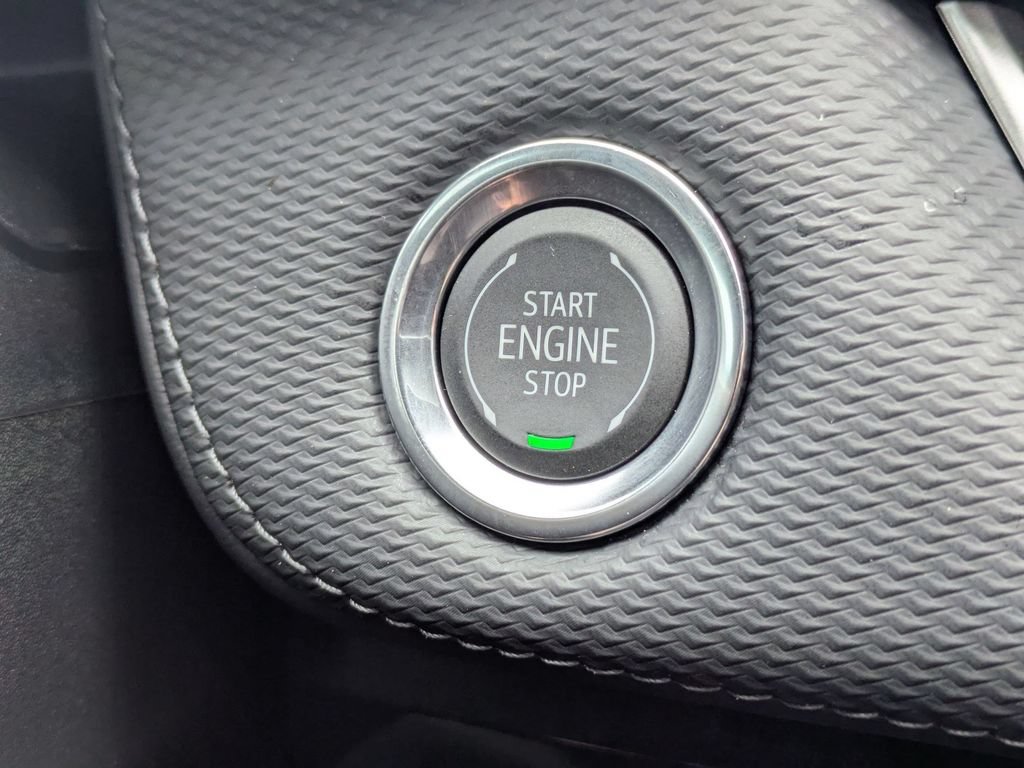 New 2026 Chevrolet Equinox LT w/ Safety and Technology Package FWD image 22