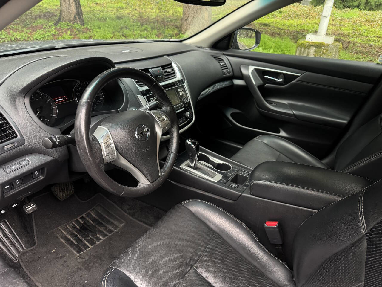 Used 2018 Nissan Altima 2.5 SL FWD image 13