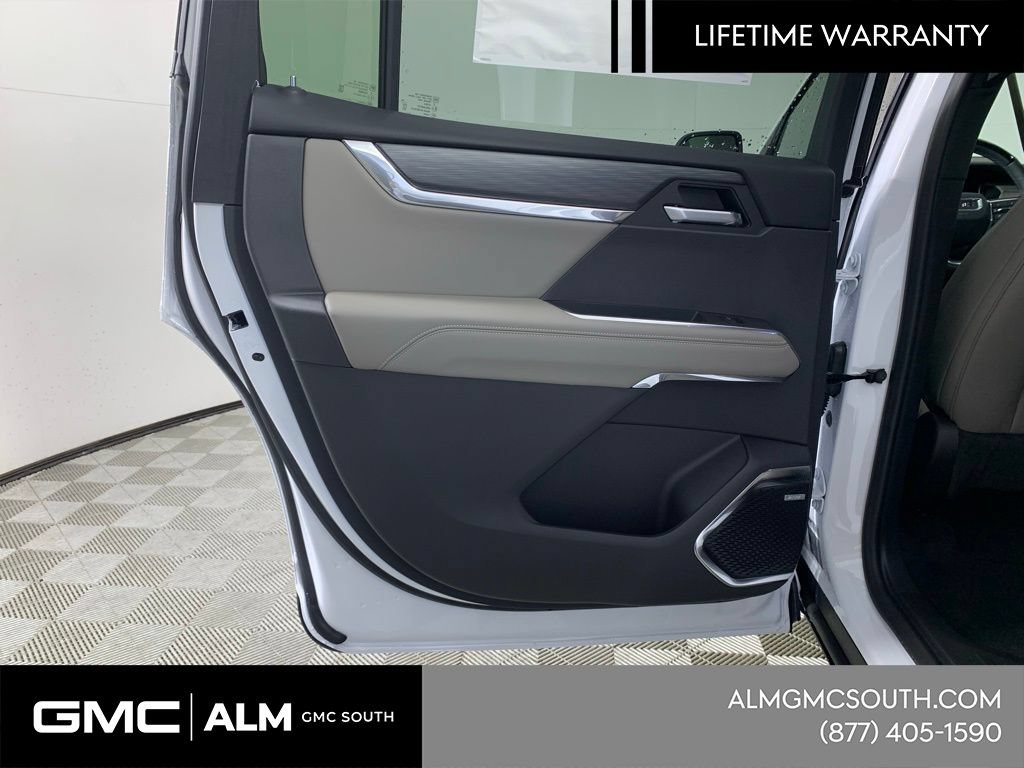 New 2026 GMC Acadia Elevation w/ Super Cruise Package FWD image 27