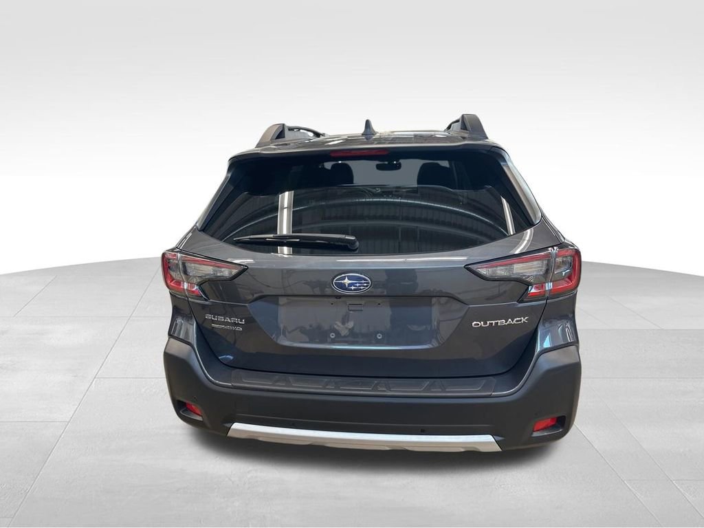 Used 2023 Subaru Outback Limited AWD/4WD image 37
