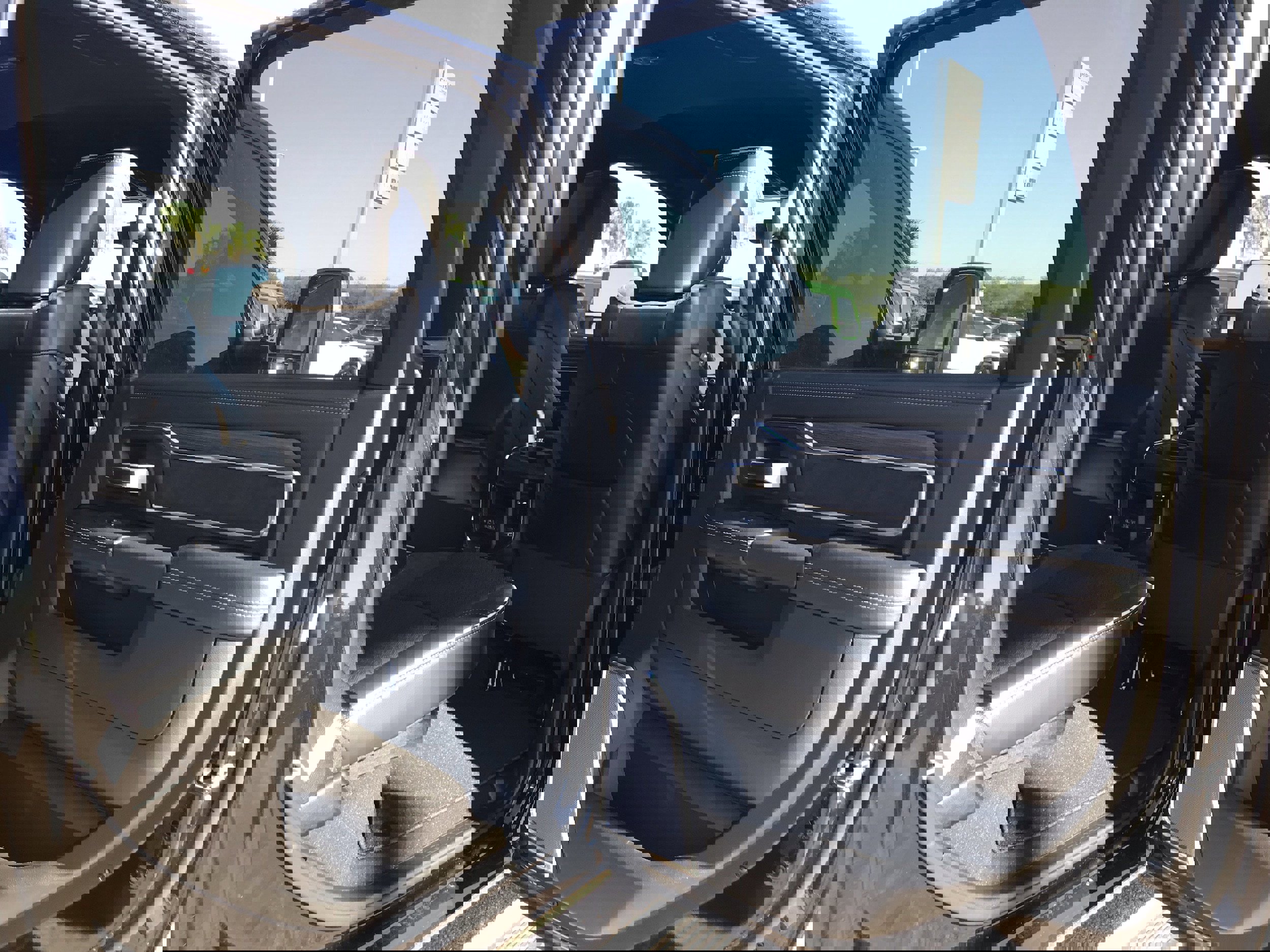 New 2025 RAM 2500 Laramie image 16