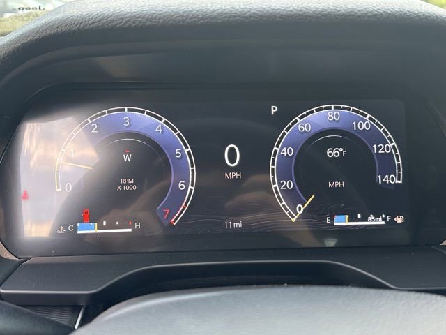 New 2025 Jeep Grand Cherokee L Altitude image 24