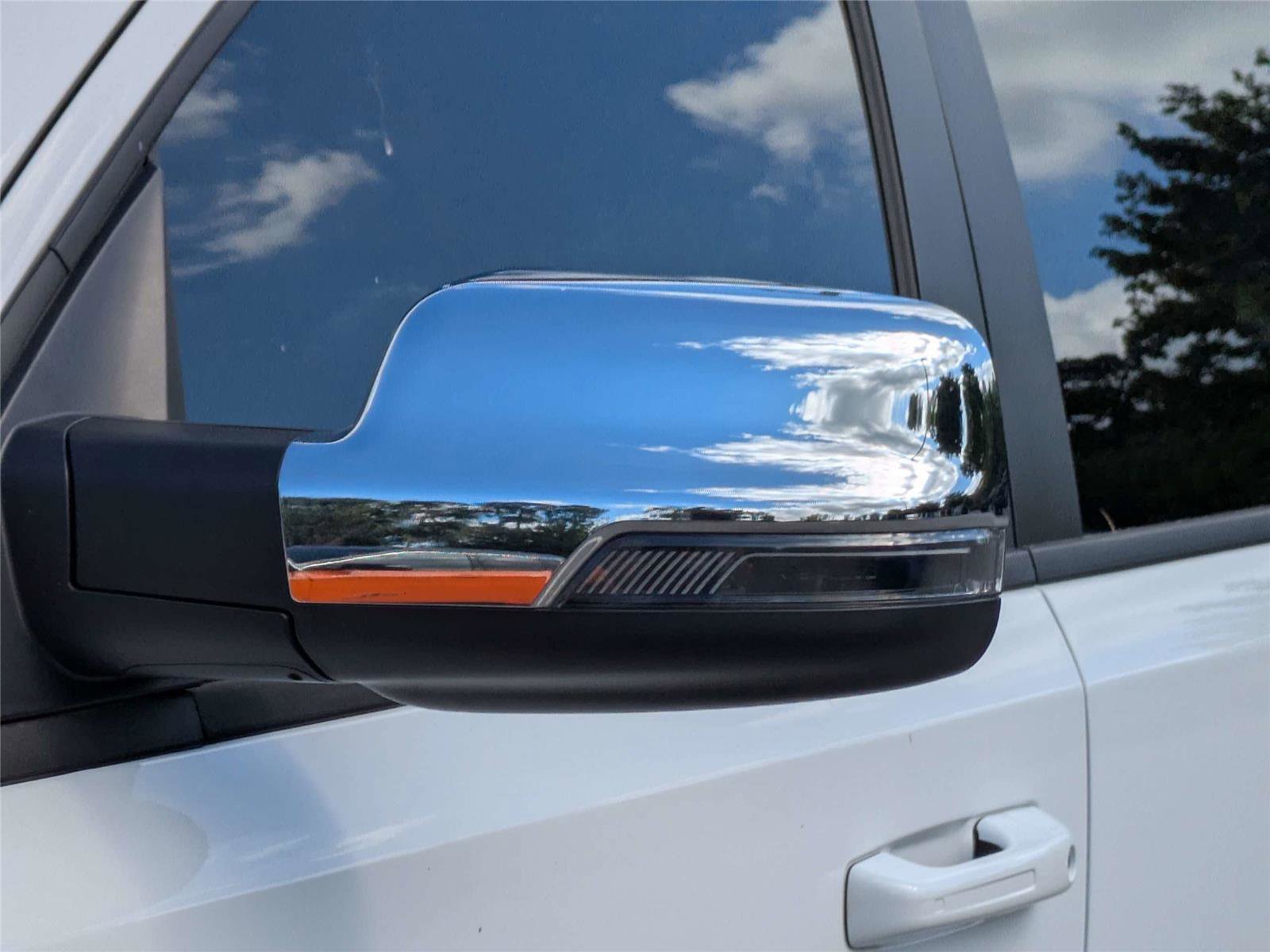 Certified 2025 RAM 1500 Laramie RWD image 13