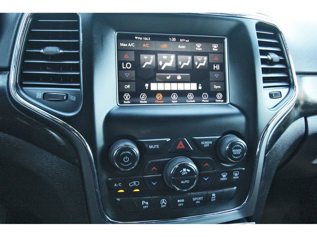 Used 2018 Jeep Grand Cherokee Laredo image 20