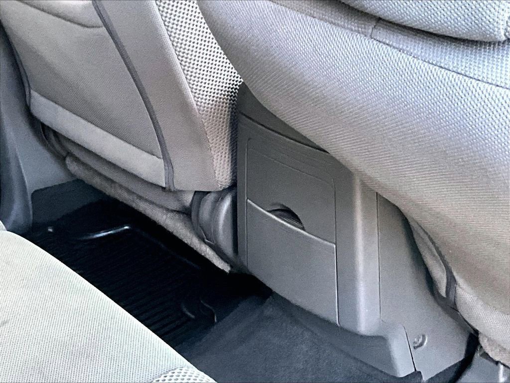 Used 2021 Nissan Frontier SV image 19