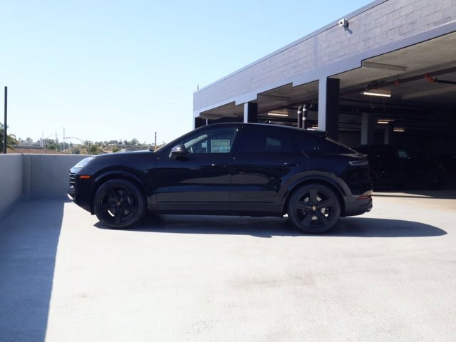 New 2026 Porsche Cayenne Coupe image 2