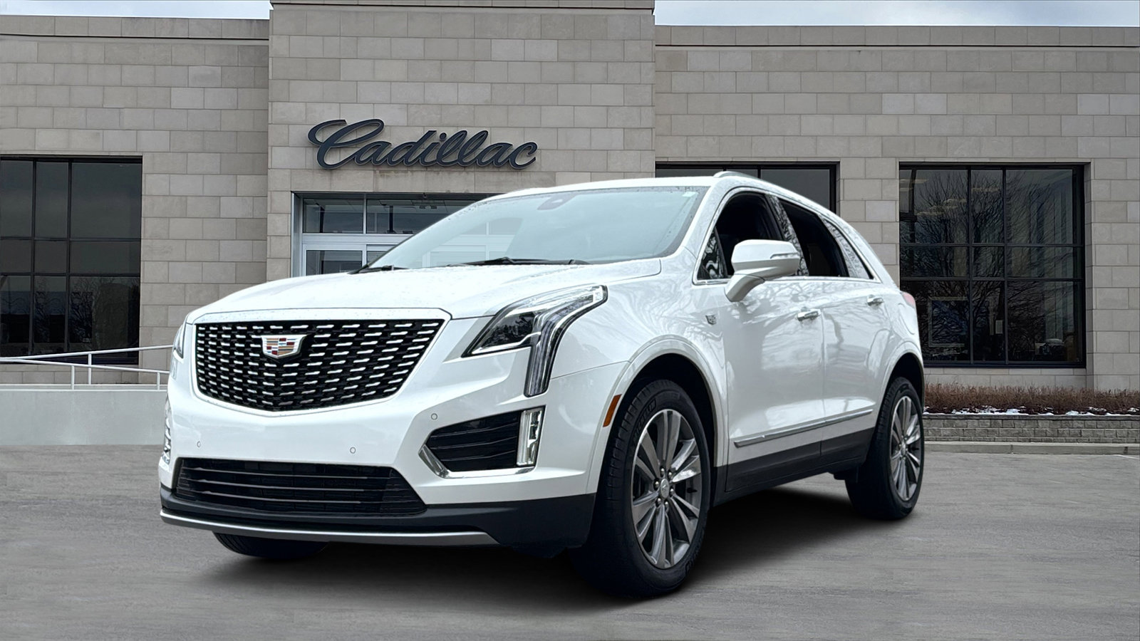 Used 2025 Cadillac XT5 Premium Luxury image 5