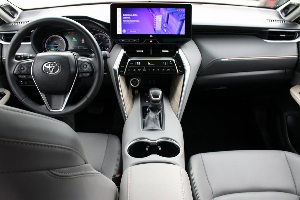 Used 2024 Toyota Venza XLE AWD/4WD image 23