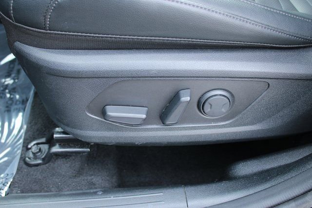 Used 2025 Kia Sportage SX image 14