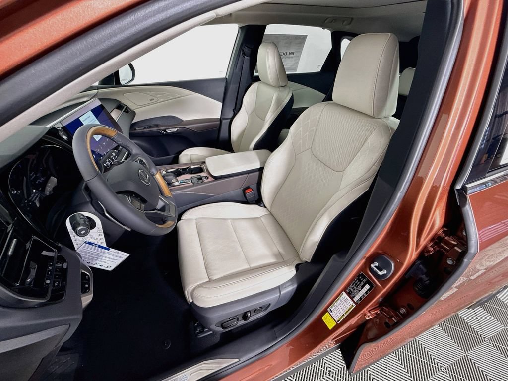 New 2026 Lexus RX 350h AWD/4WD image 16
