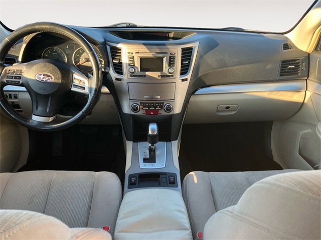 Used 2014 Subaru Outback 2.5i Premium image 10