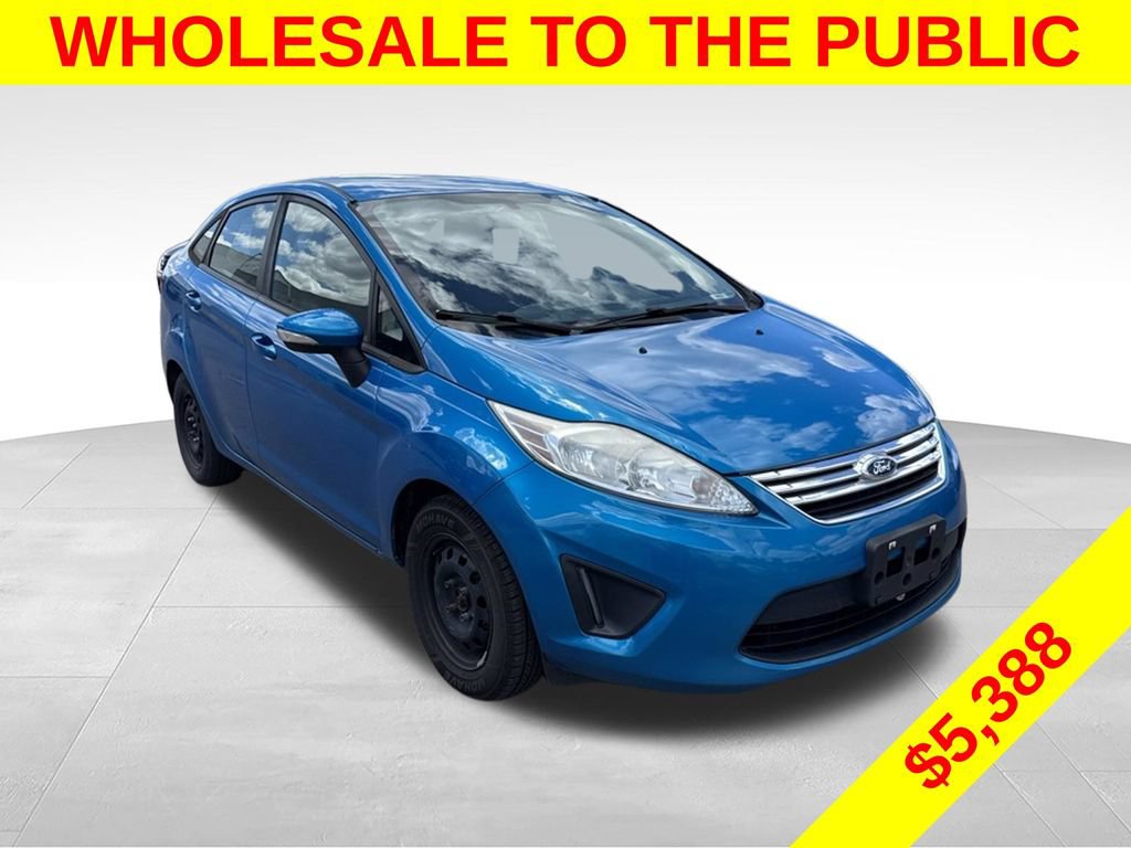 Used 2013 Ford Fiesta SE