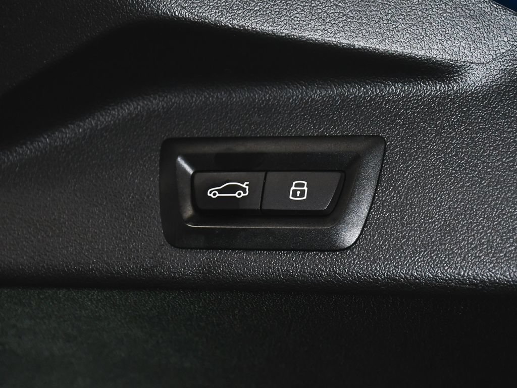 Used 2024 BMW X5 M60i AWD/4WD image 72