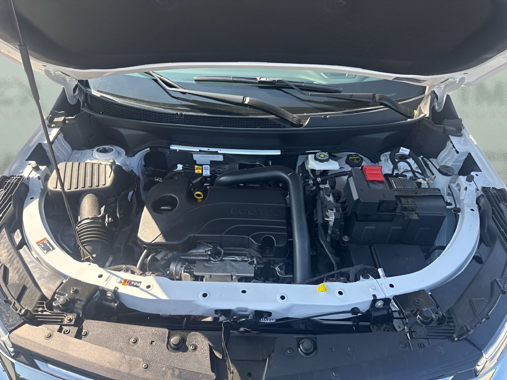 Used 2026 Chevrolet Equinox LT FWD image 30
