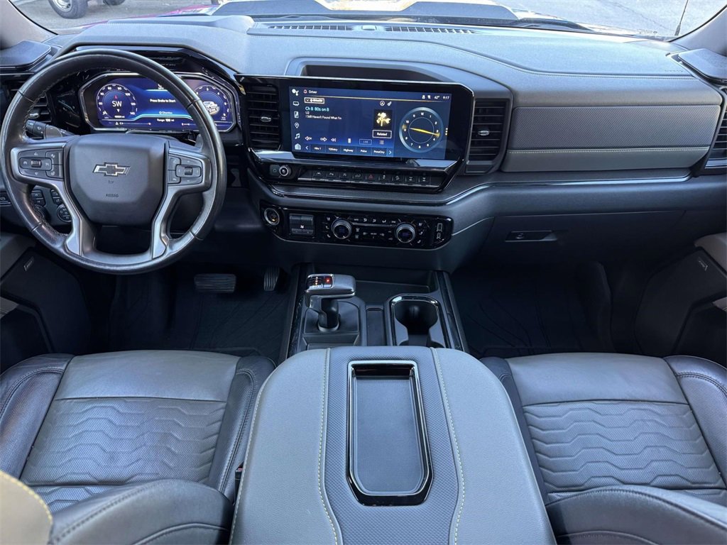 Used 2022 Chevrolet Silverado 1500 ZR2 w/ Technology Package image 2