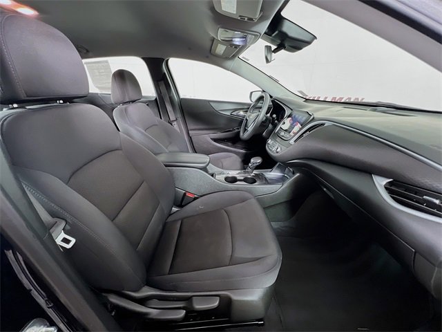Used 2023 Chevrolet Malibu LT image 36