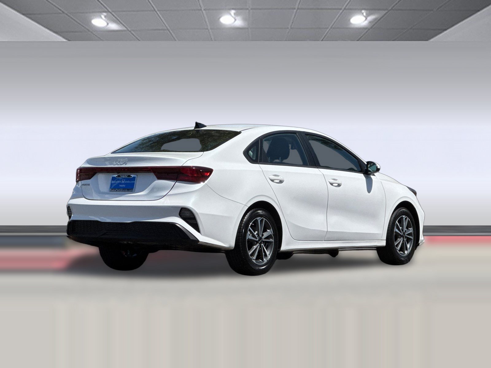 Used 2024 Kia Forte LXS FWD image 8