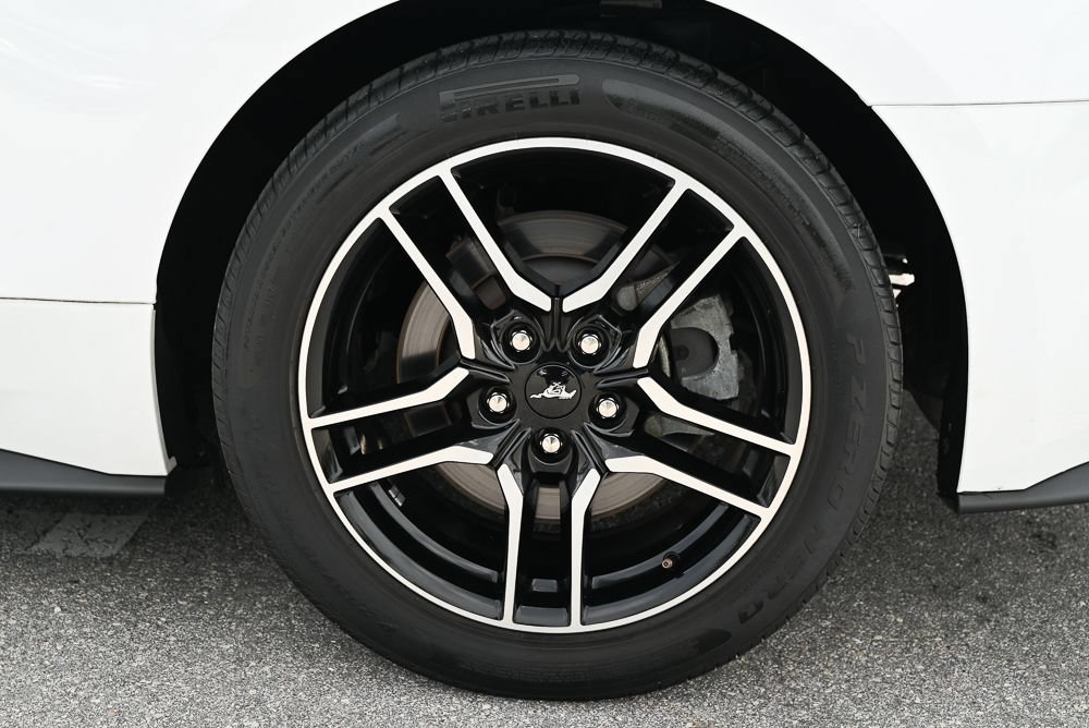 Used 2022 Ford Mustang GT w/ Equipment Group 301A RWD image 8