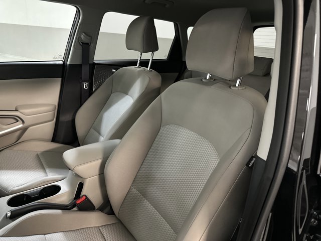 Used 2024 Kia Soul LX image 13