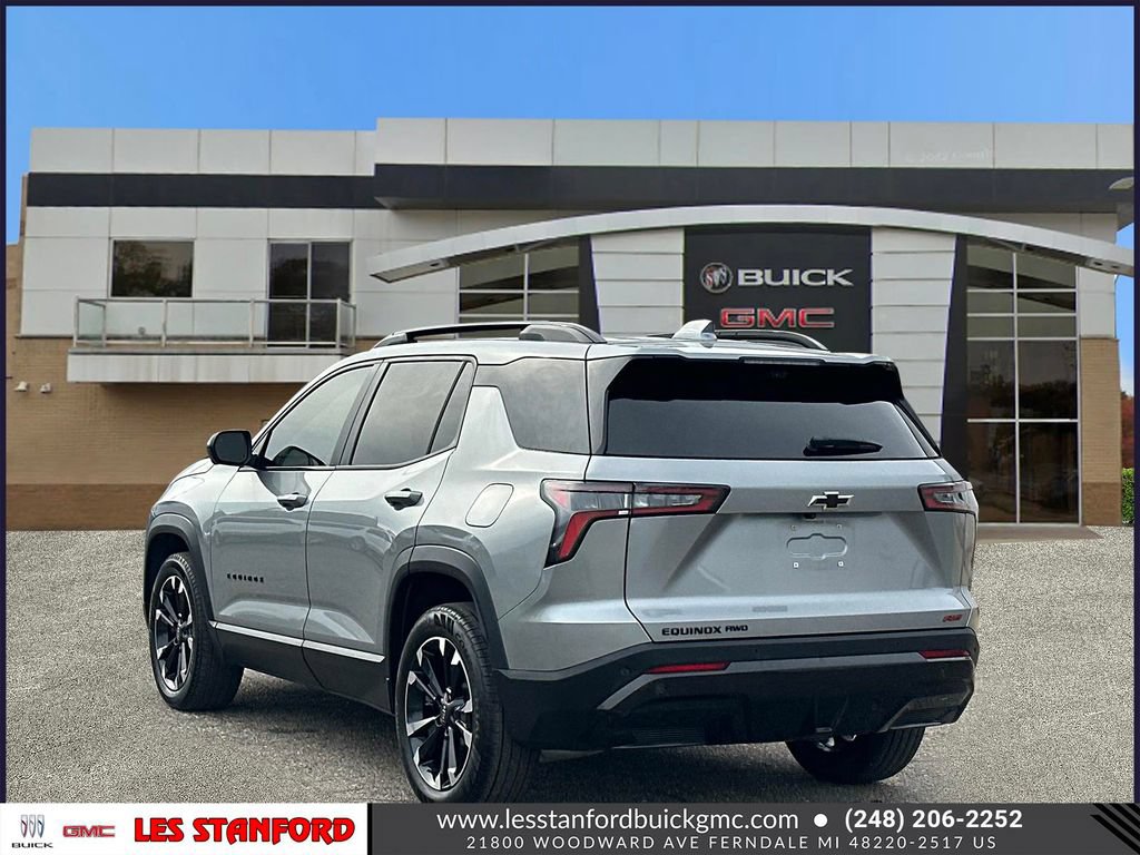 Used 2025 Chevrolet Equinox RS w/ Safety and Technology Package AWD/4WD image 4