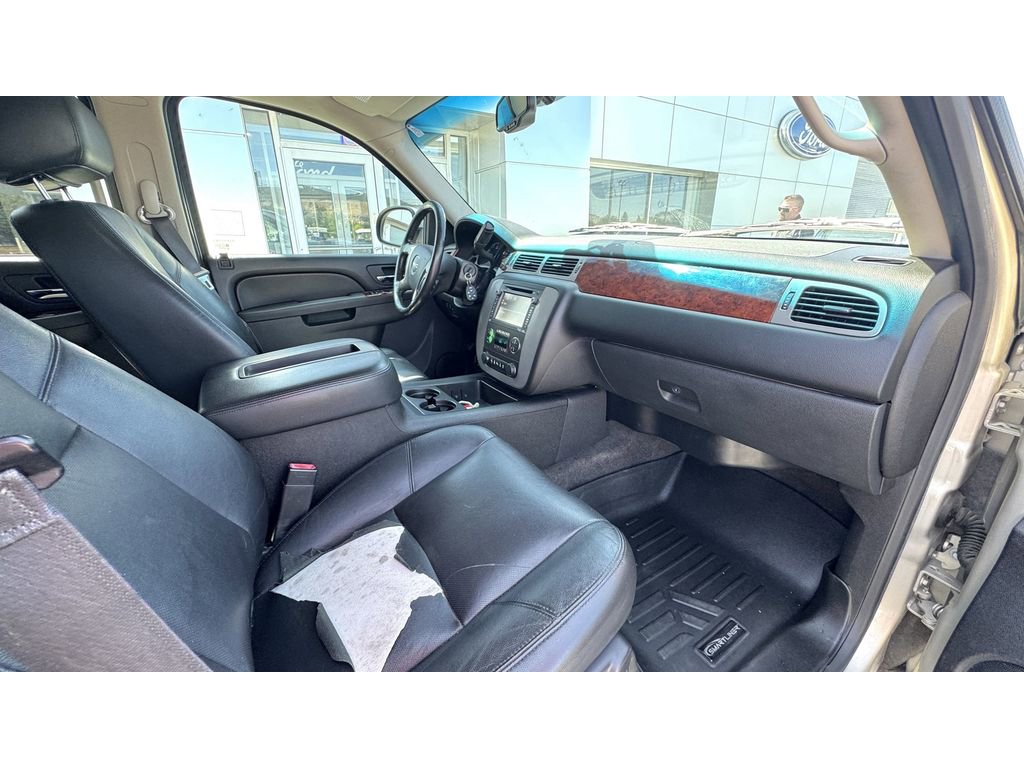 Used 2013 GMC Yukon XL SLT image 9