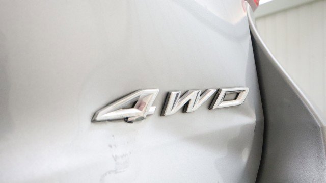 Used 2022 Ford Explorer XLT w/ Equipment Group 202A image 26