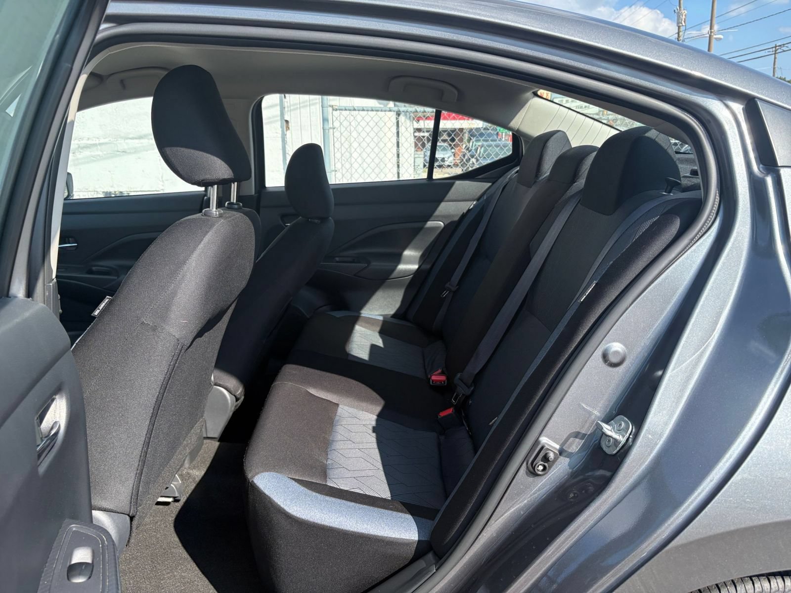 Used 2025 Nissan Versa SV FWD image 23