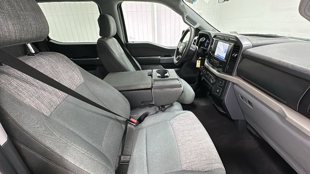 Used 2023 Ford F150 XLT image 15