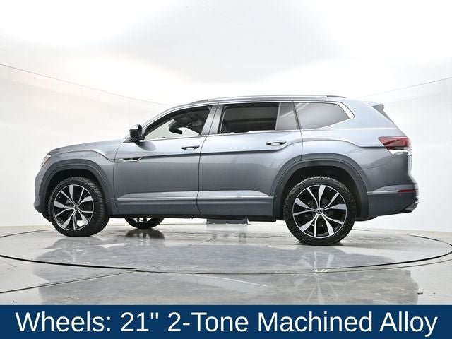 Used 2024 Volkswagen Atlas SEL Premium R-Line AWD/4WD image 34