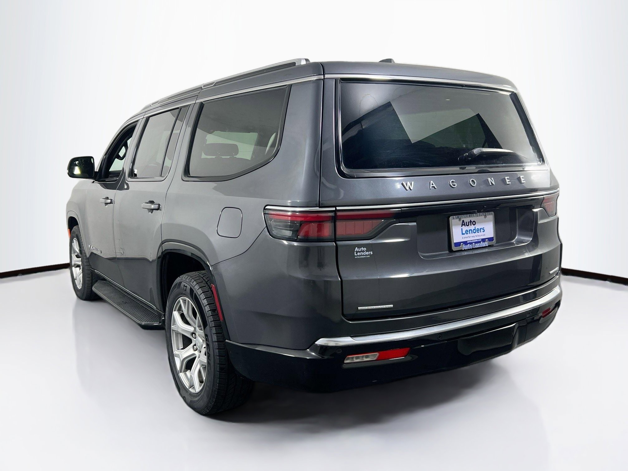 Used 2022 Jeep Wagoneer Series II w/ Flexible Seating Group image 7