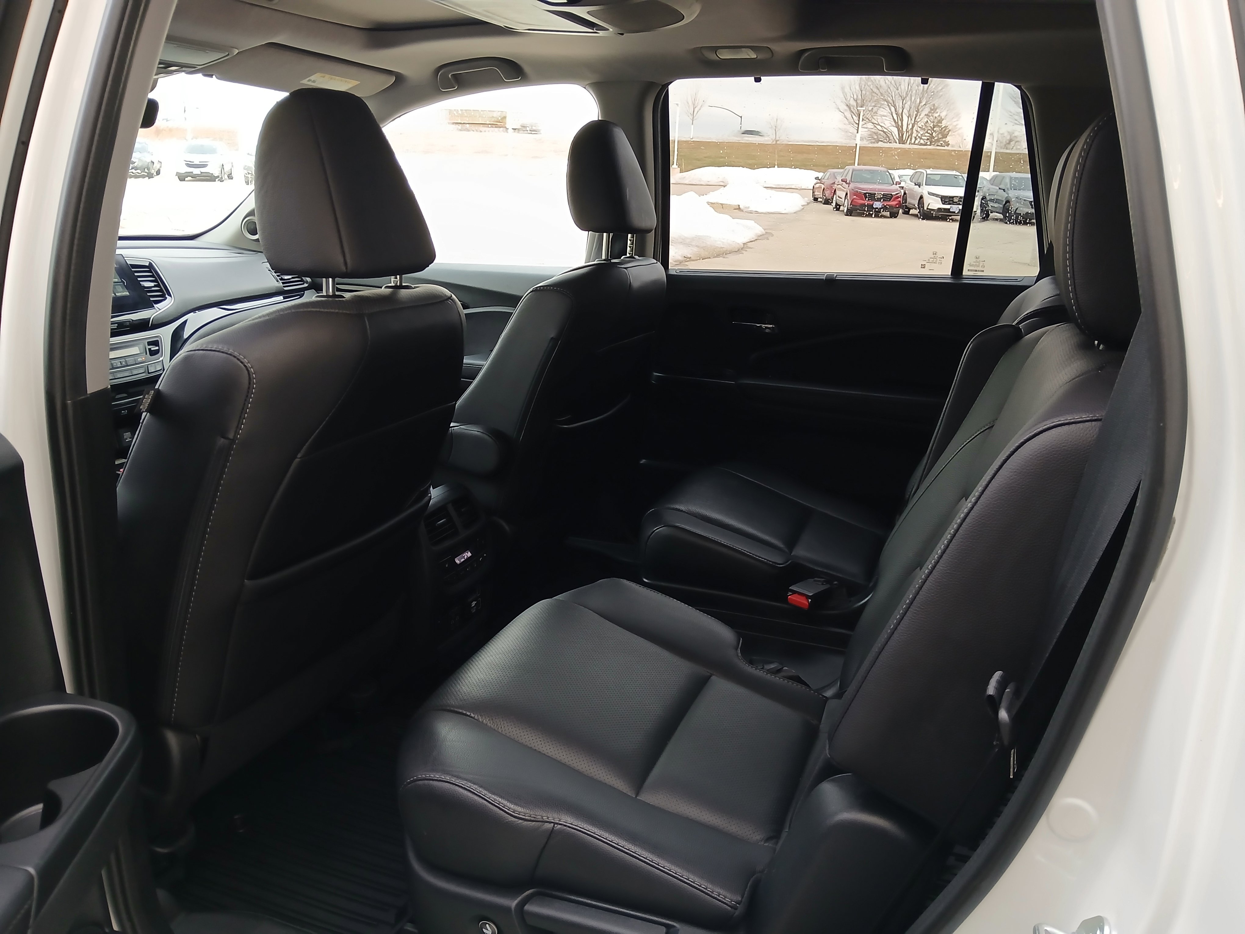 Used 2022 Honda Pilot Elite image 9